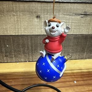 Disney Grolier Presidents Edition The Rescuers Bernard Ornament Scholastic -box